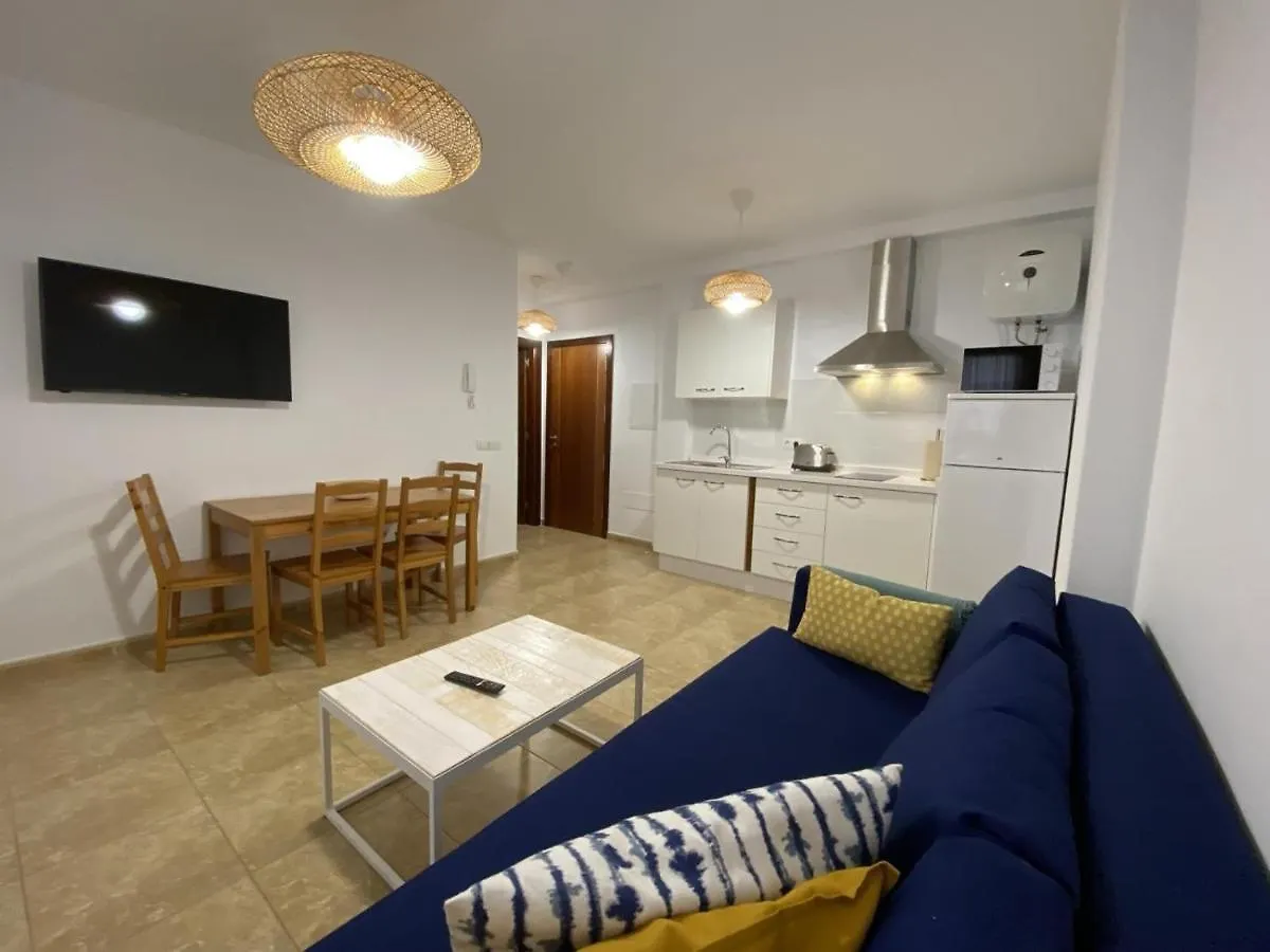Vivienda vacacional sur de europa b 1 5 La Restinga 0*,  España